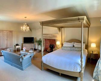Mortons House Hotel - Wareham - Bedroom