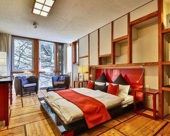 Hotel zur Mühle: Double room (half board) - Bio- & Nationalparkrefugium Schmilka - Bad Schandau - Bedroom