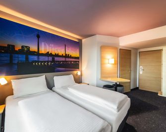 B&B Hotel Düsseldorf-City - Düsseldorf - Sovrum