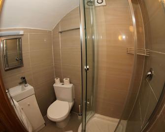 Holland Court Hotel - London - Bathroom