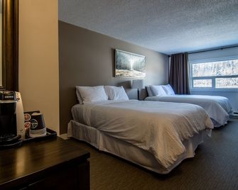 Northwood Plaza Hotel - Prince George - Bedroom