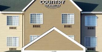 Country Inn & Suites by Radisson, Watertown, SD - Watertown - Budynek