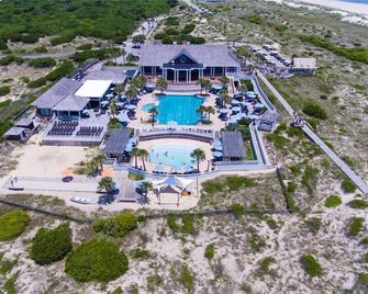 Cozy Cottage, Old Baldy Lighthouse Views, Bhi - Bald Head Island - Edificio