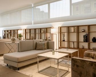 AC Hotels by Marriott Milan Sesto - Sesto San Giovanni - Lounge