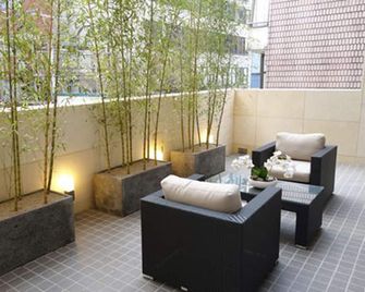 Borjomi Seoul Boutique Hotel - Seúl - Balcón