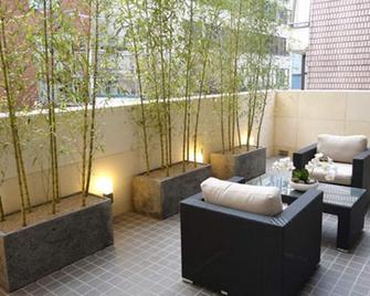 Borjomi Boutique Seoul Hotel - סיאול - מרפסת