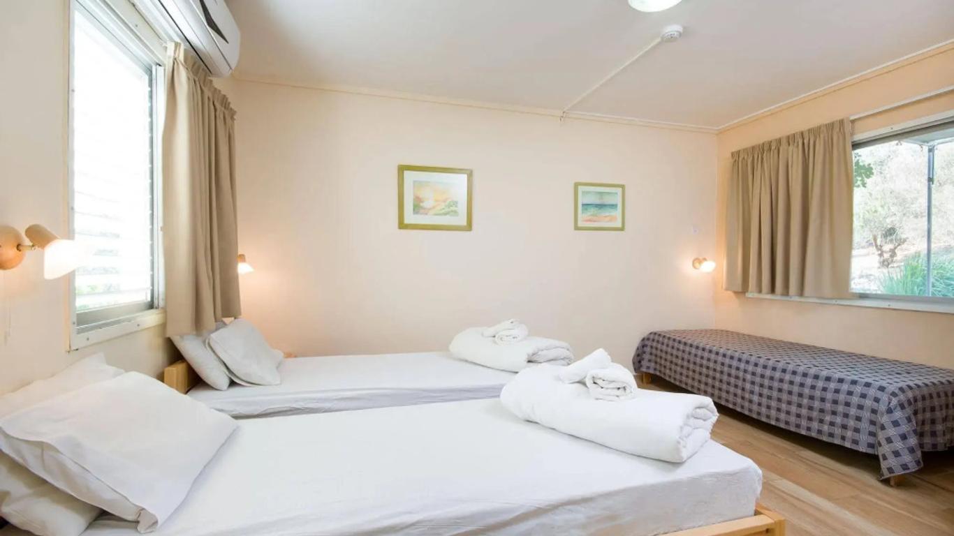 Kibbutz Inbar Country Lodging