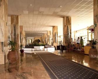 Residence Marazul del Sur - אדייחה - לובי