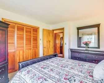 Russell Springs Getaway, 10 Mi to Lake Cumberland! - Russell Springs