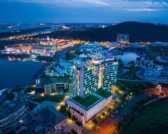 Holiday Inn Changsha Dawangshan By IHG - Changsha - Gebouw