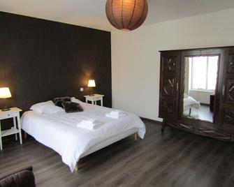 Les Chambres d'Eugénie - Poyanne - Habitación