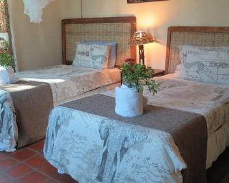 Mount Hermon Safari Cottages - Chiawa - Habitación