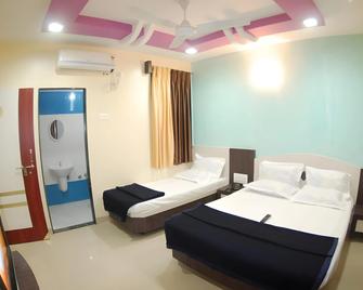 Hotel Disha Palace - שירדי - חדר שינה