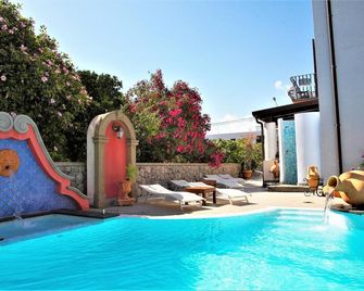 Arciduca Grand Hotel - Lipari - Pool