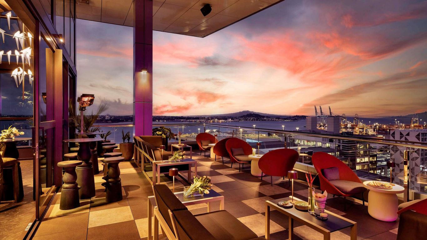 سو/ أوكلاند