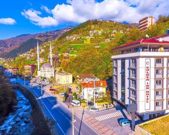Golden Inn Hotel Uzungol - Uzungöl - Building