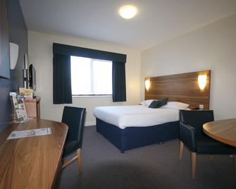 Days Inn Corley - Coventry - Bedroom