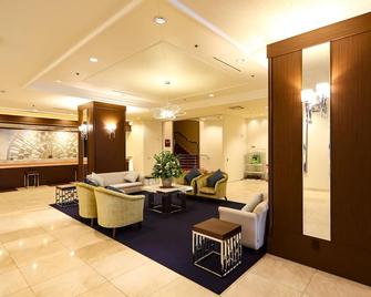 Kobe Sannomiya Tokyu Rei Hotel - קובה - טרקלין