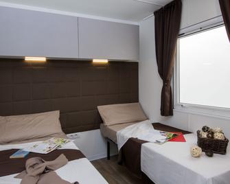 Club del Sole Orbetello Family Collection - Orbetello - Camera da letto
