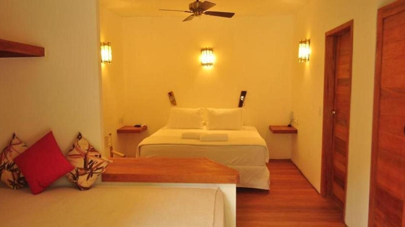 Hurricane Jeri Gardens