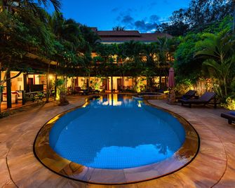 Pavillon Indochine Boutique - Hotel - Siem Reap - Pool