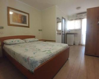 Arava Hostel - Eilat - Camera da letto