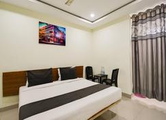 OYO Hotel Sky Line - Bilāspur - Habitación