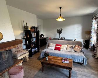 Maison en Périgord Avec Piscine Privative - Paunat - Sala de estar