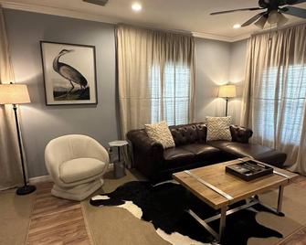 Charming, historic cottage walking distance to downtown High Springs - High Springs