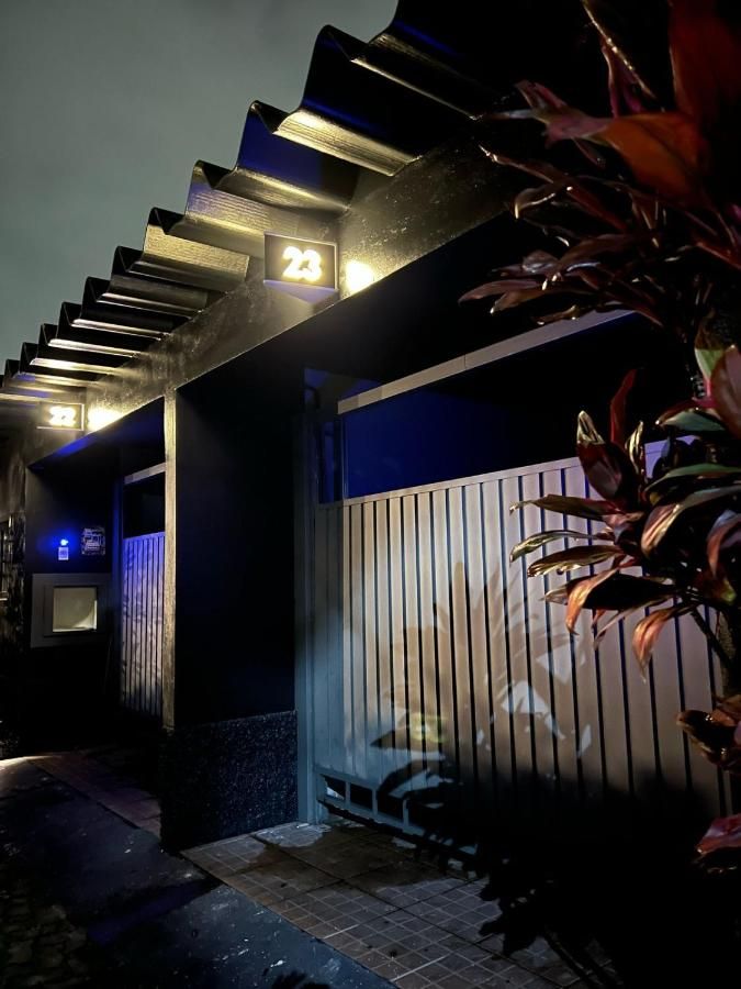 Amy Motel thumbnail 3