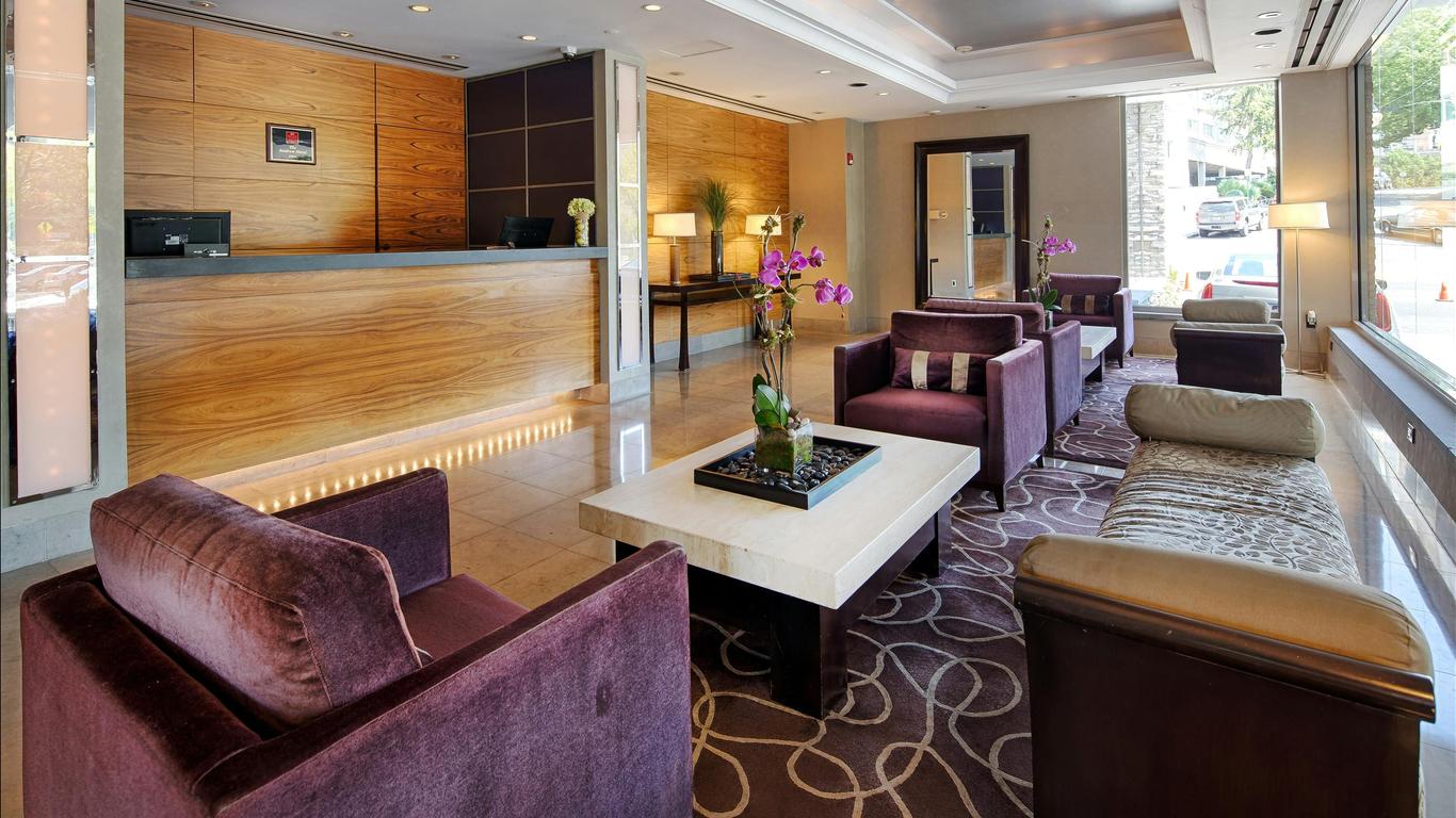 The Andrew Hotel