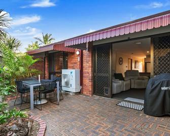 Seabatical on Cypress - Hervey Bay - Patio