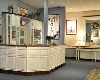 Hotel Stara Garbarnia - ורוצלב - דלפק קבלה