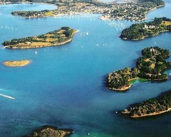 Longere Bretagne Sud 8 Km Des Plages - La Roche-Bernard - Bâtiment
