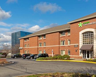 Extended Stay America Suites - Boston - Waltham - 32 4th Ave - Waltham - Edificio