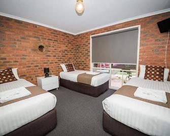 Australian Settlers Motor Inn - Swan Hill - Bedroom