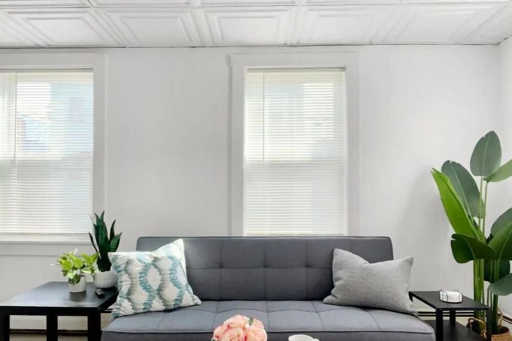 Bright 2BR by Boston Waterfront - בוסטון - סלון