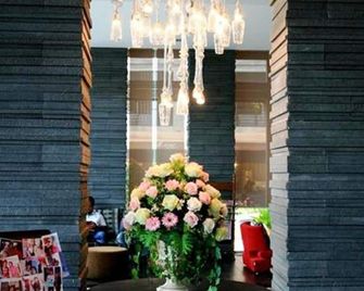 Mayflower Grande Hotel Chiang Mai - Chiang Mai