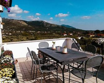 B&B Nero Buono - Cori - Balcony