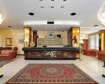 Hotel Europa - San Mauro a Mare - Lobby
