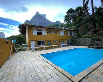 Luxobrasil #rj762 House São Conrado Event And Lodging 03 Rooms Seasonal Rent - Rio de Janeiro - Pool