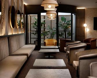 Hcc St. Moritz - Barcelone - Salon