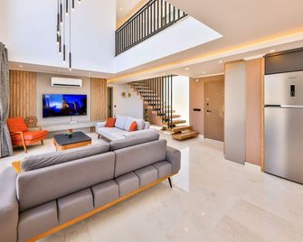 Villa Etoo - Yeşilköy - Living room