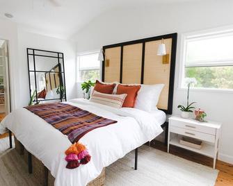 Islamorada's newest vacation rental address is YOURS! - Tavernier - Bedroom