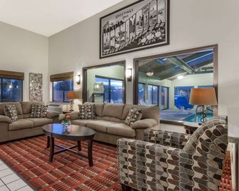 Super 8 by Wyndham Union Gap Yakima Area - יוניון גאפ - סלון