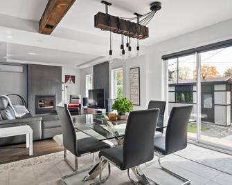 New design house friendly and calmer area - Dollard-des-Ormeaux - Dining room