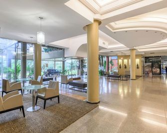Exe Hotel Cataratas - פוארטו איגואזו - לובי