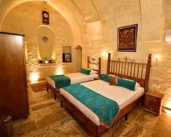 Nostalji Cave Suit Hotel - Göreme - Bedroom