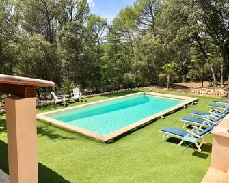 Chambres dans le Luberon - Bois Romay - La Bastide-des-Jourdans - Piscine