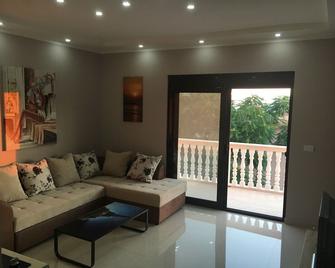 Hotel Kleopatra - Ulcinj - Living room